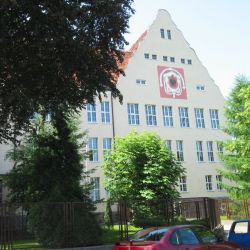 budynek  Zespołu Szkół Ponadpodstawowych w Chełmży
